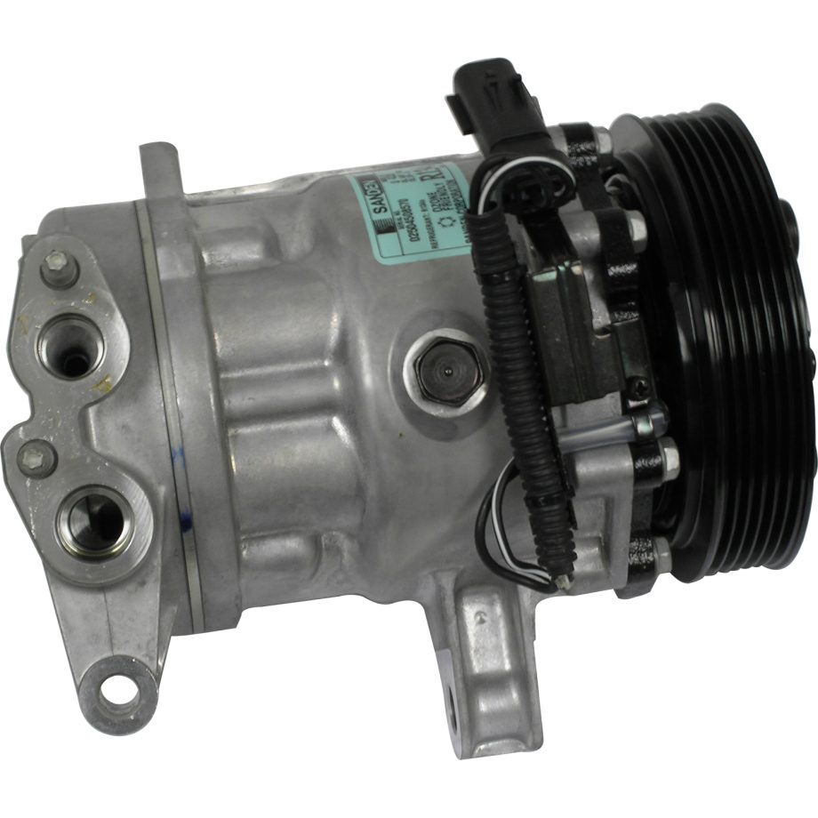 NEW OEM MOPAR SD7H15 A/C COMPRESSOR WITH 6 POLY CLUTCH 12V